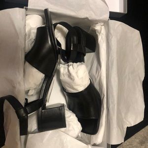 Everlane Block Heel Sandal in Black Sz 7.5